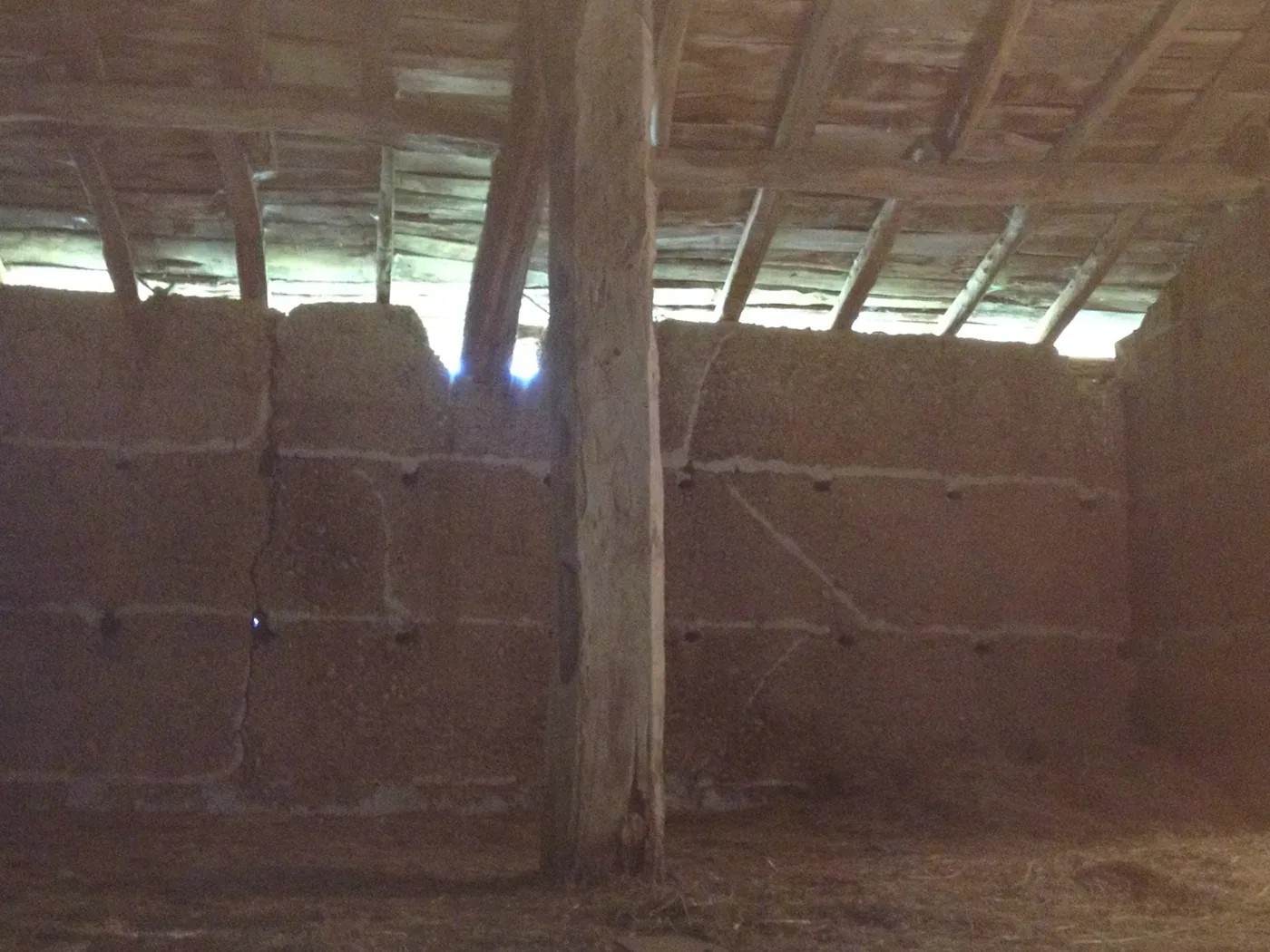Grange en pierre avant travaux
